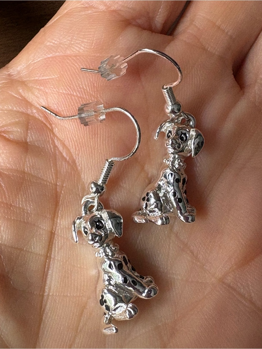 Vintage 90s Disney 101 Dalmatians Silver Dangle Earrings Puppy Drop Avon NIB - Picture 6 of 13